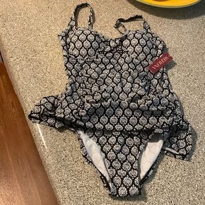 New Merona Floral Black and white Bathing Suit Skirt on top size medium